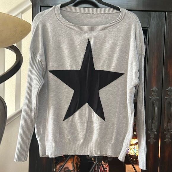 Cozy star light sweater - Picture 1 of 1